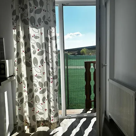 Das Home Apartment Risnov