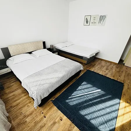 Apartment Das Home Risnov